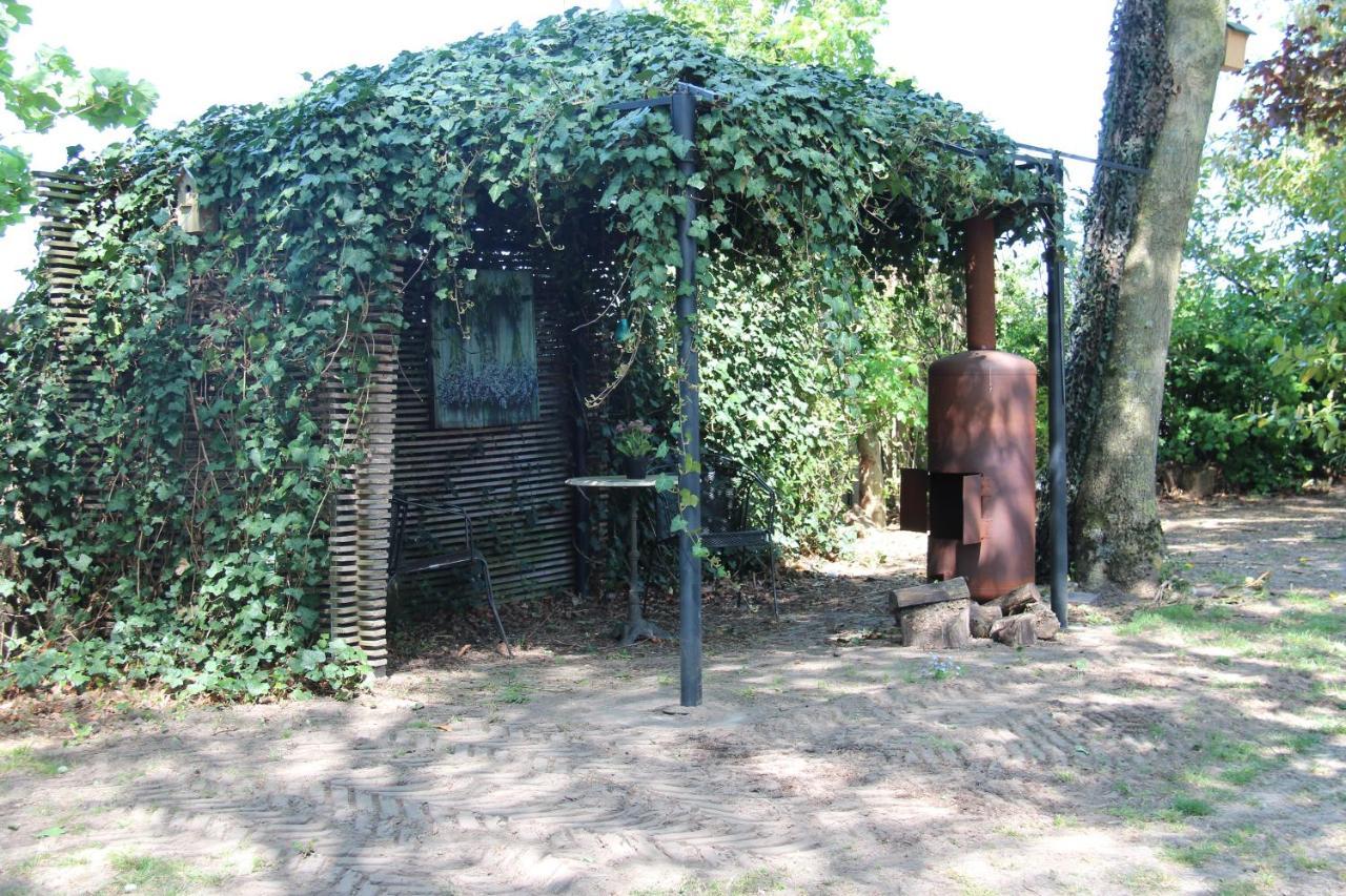 B&B De Prinsenhof Gassel Екстериор снимка